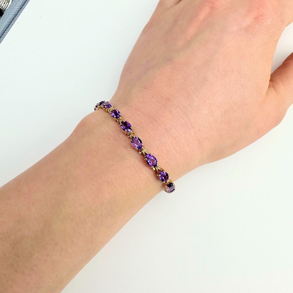 Amethyst Tennis Bracelet, 14k Yellow Gold - Picture 14 of 15